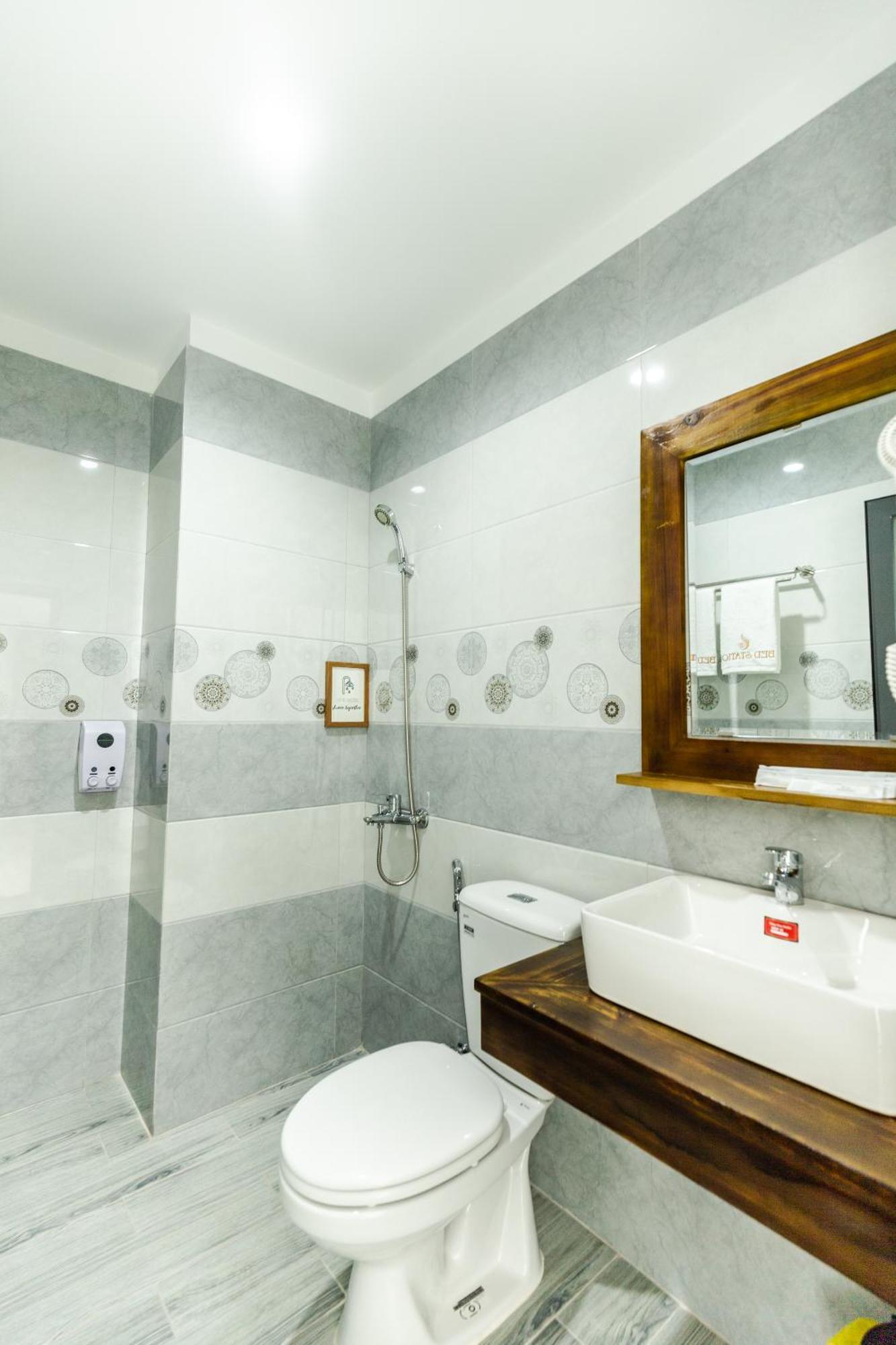 קוי נון Bed Station Hostel מראה חיצוני תמונה